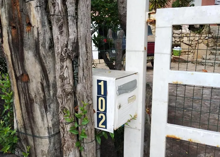 Vila Individuelle Avec Jardin