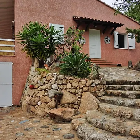Individuelle Avec Jardin Villa