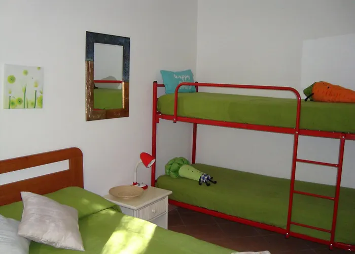 Individuelle Avec Jardin 萨尔泰纳